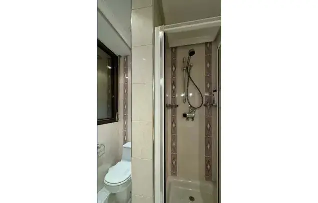 Habitacion Amueblada 19m2 Madrid Piso Compartido 130m2