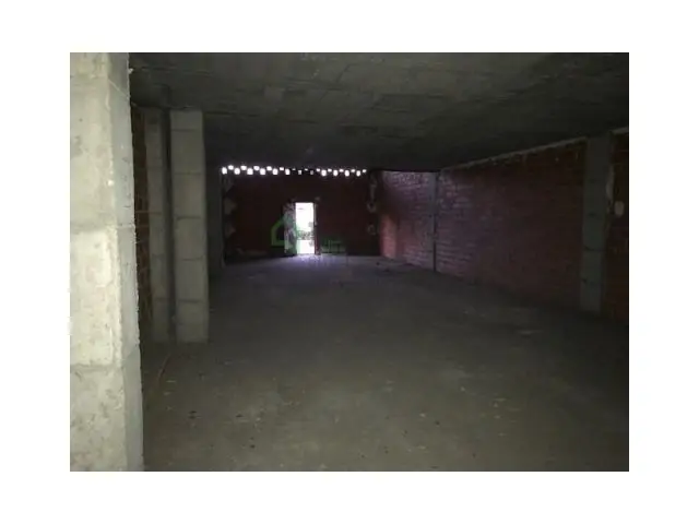 Local Comercial en Avenida de Elvas 211m2 a Reformar