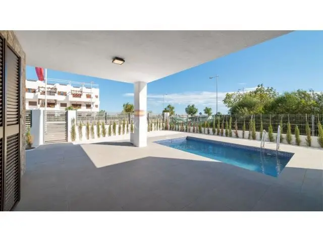 Villa de Lujo en Almeria cerca de la playa