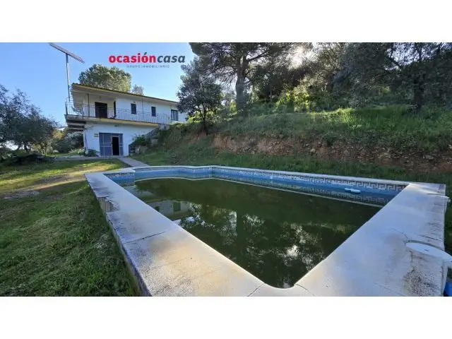 Chalet en Venta Puerto Calatraveño 87 hectareas