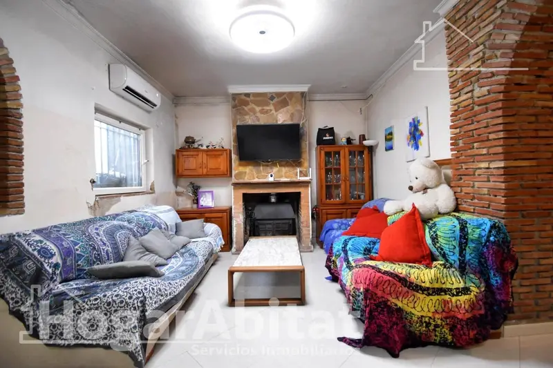 Casa en venta en Oliva Valencia amplia luminosa 2 dormitorios terraza