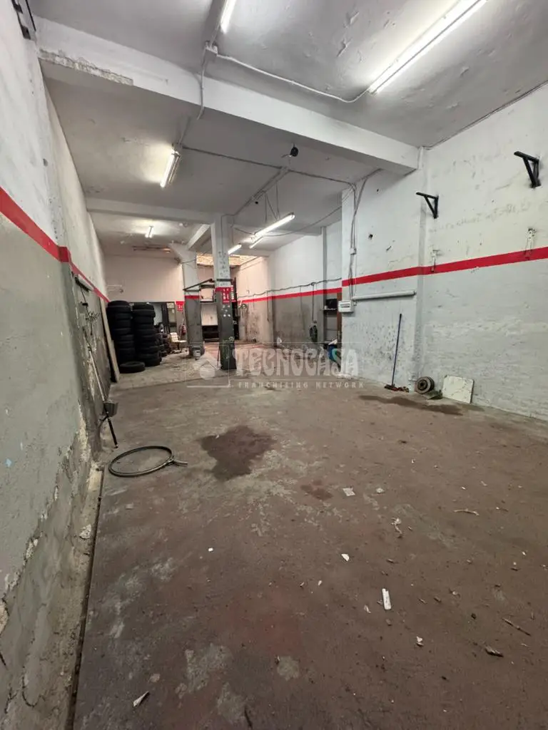 Nave Industrial 112m2 Cerca de Metro y Servicios