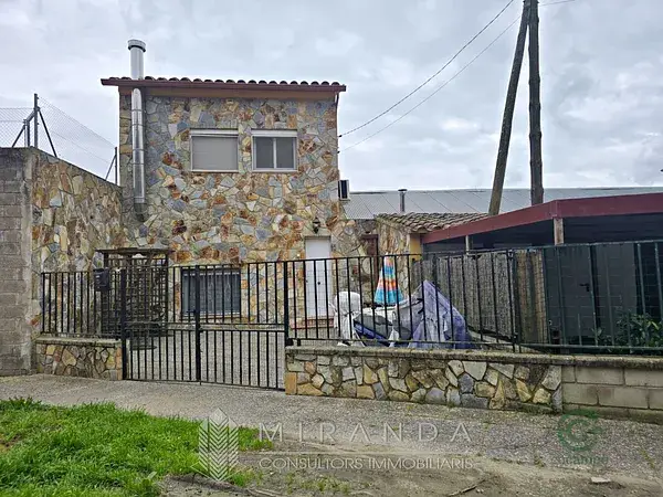 Masia Restaurante con 7 Habitaciones y Amplio Parking en Sant Pere de Vilamajor