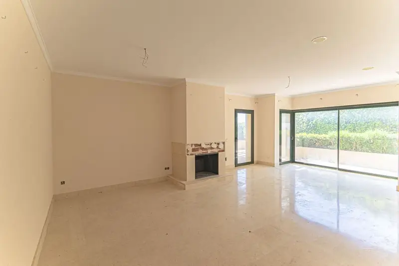 Apartamento en venta en Benahavís pueblo, Benahavís, Málaga