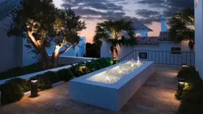 Casa Adosada en Estepona 3 Habitaciones 3 Banos Jardin Garaje
