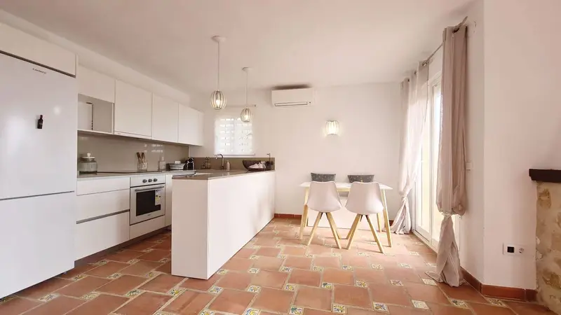 Apartamento en Cumbre del Sol con Vistas al Mar