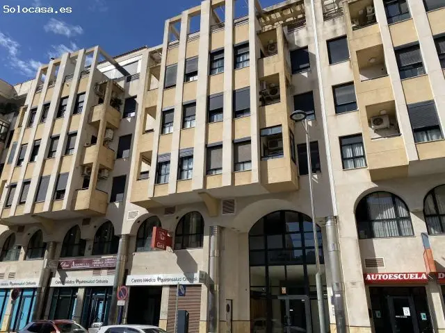 Oficina en Orihuela Centro: Ideal para Despacho Juridico e Inmobiliaria