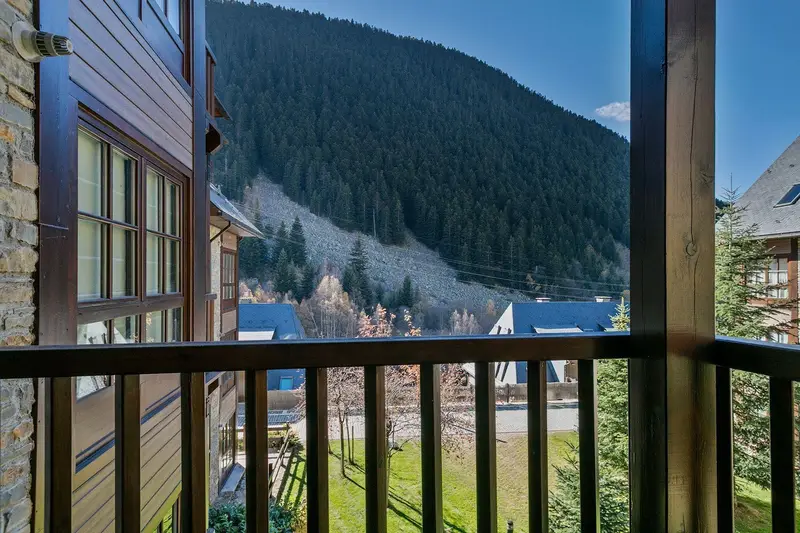 Piso de 3 Dormitorios alquiler Val d'Aran, España