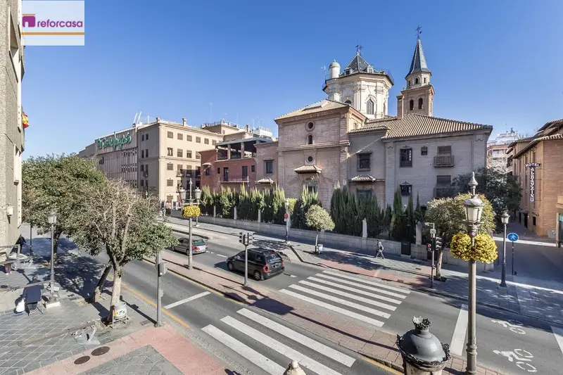 Venta Piso Centro Granada 100m2 3 Dormitorios Terraza Vistas