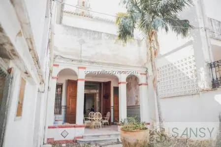 Casa Señorial en Pego 9 Dormitorios 3 Baños