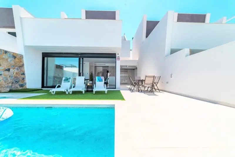 Villa en Venta Lo Pagan 3 Dormitorios Piscina Privada