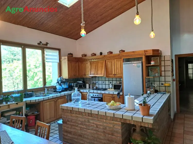Venta Masia con Licencia Turistica Girona