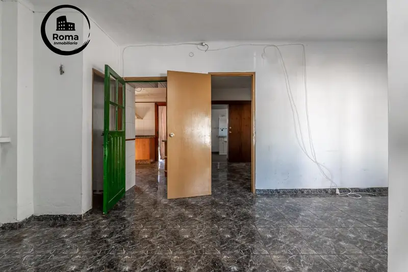 Casa con Patio en Villas Blancas Albolote 107m2