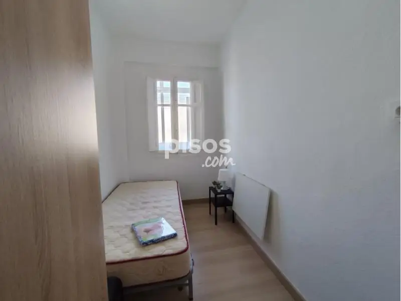 Habitacion en Alquiler Camí Reial