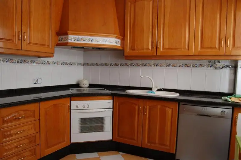 Apartamento 3 Dormitorios Nerja Alquiler Largo Plazo