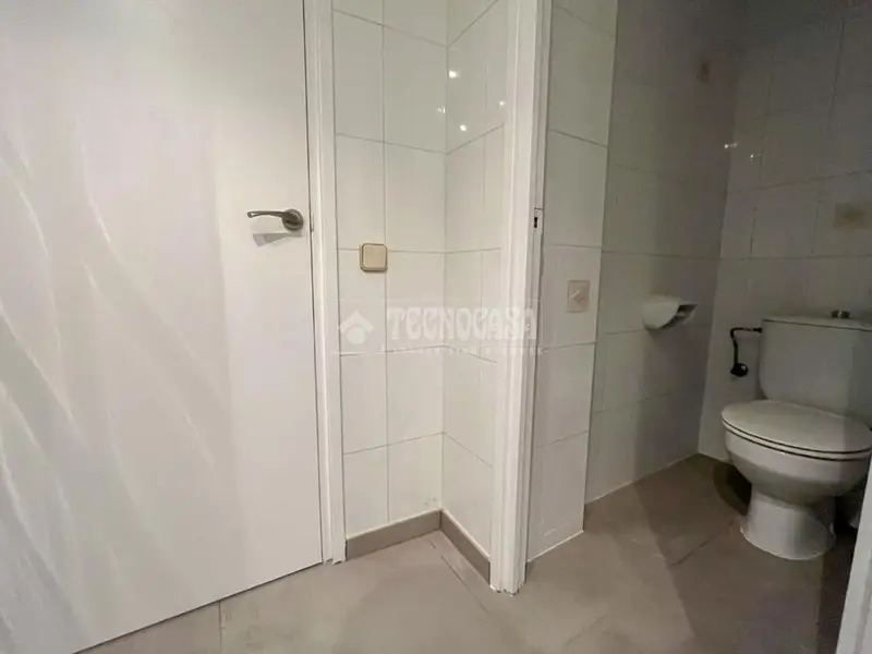 Locales Comerciales en Venta en La Sagrera Barcelona