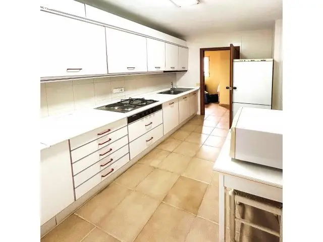 Piso en Venta en Benidorm 3 Dormitorios 2 Baños