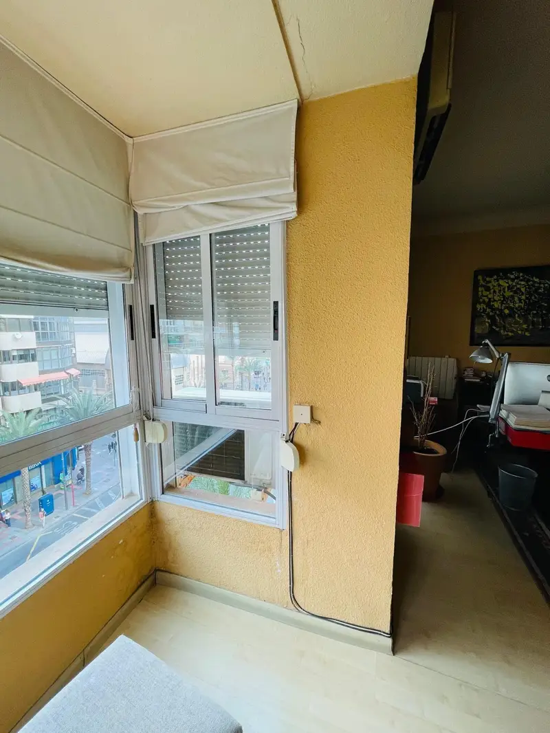 Venta Piso con Terraza en Rambla Centro Alicante