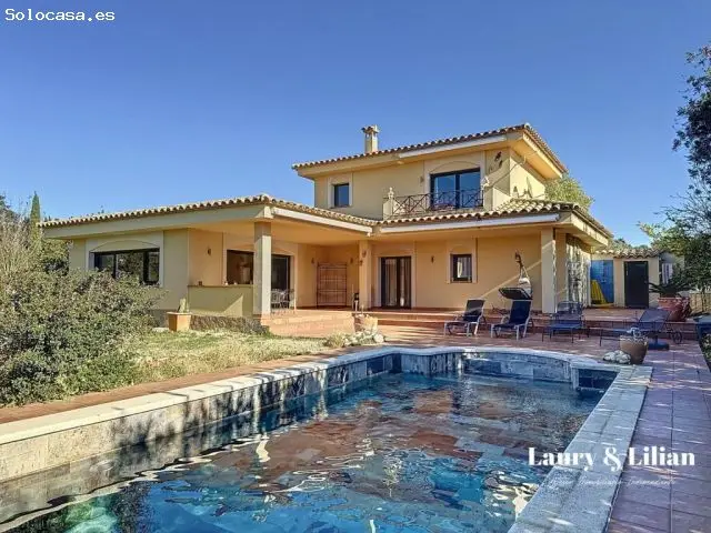 Magnífica Villa en Golf de Perelada 3 Suites Piscina Jardín
