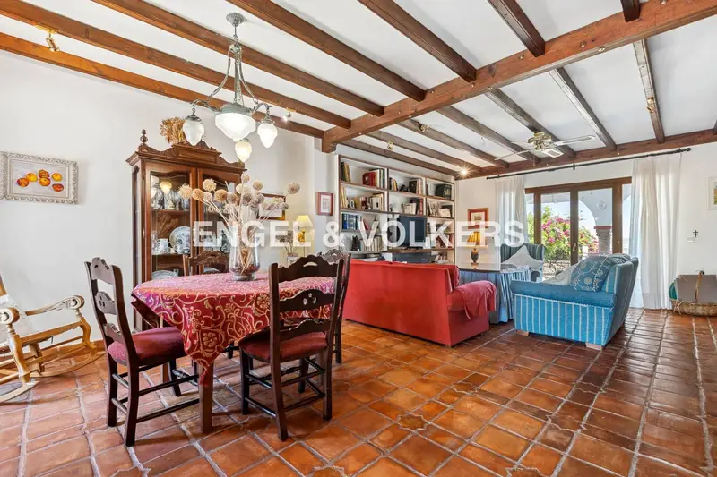 Chalet de Lujo en Aznalcázar Sevilla 4 Dormitorios Piscina