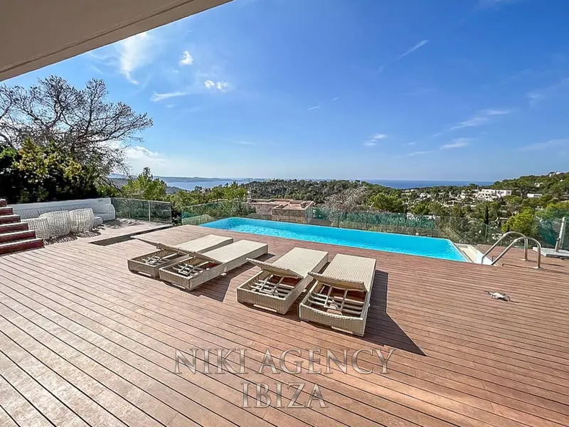 Villa Moderna en Can Germa Ibiza Vistas al Mar Piscina y Jacuzzi