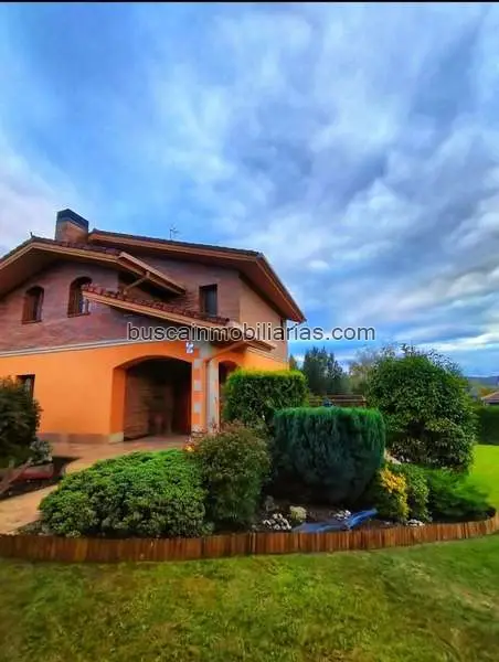 Villa en venta cerca de Vitoria