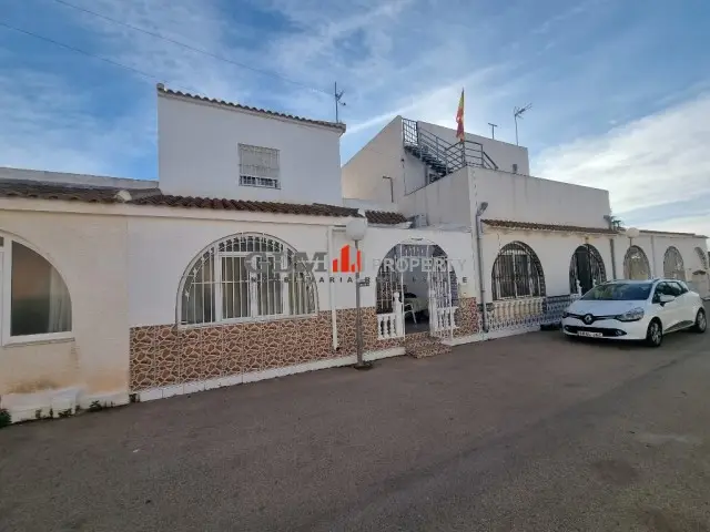 Casa planta baja 4 dormitorios Los Alcázares