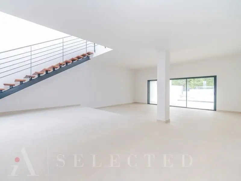 Chalet Adosado de Lujo en Cala d'en Bou Ibiza