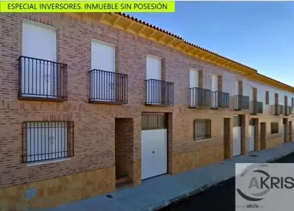 Casa Unifamiliar en Novés 188m2 4 Dorm 2 Baños Ideal Inversores