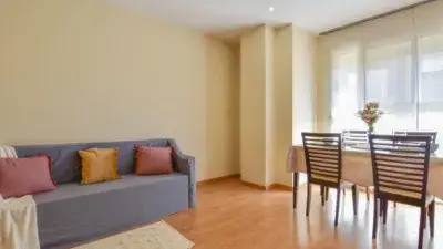Piso en Venta en Carlet - 3 Dormitorios - 2 Banos - Aire Acondicionado