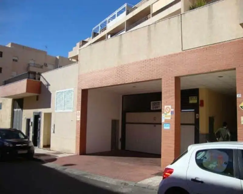 Garaje en Venta Roquetas de Mar SAN ISIDRO 18m2