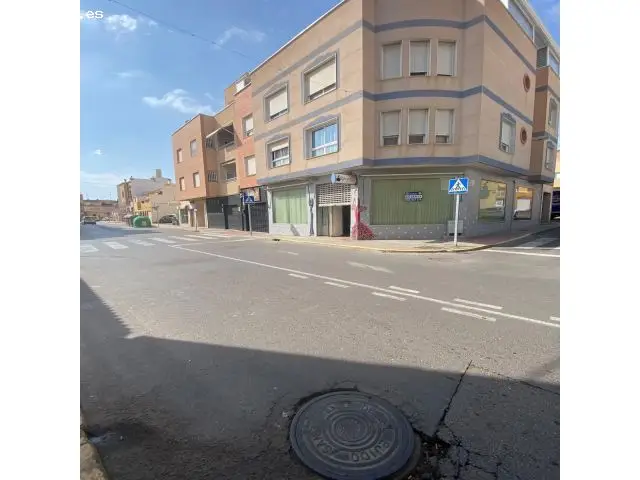 Local Comercial en Alquiler El Ejido 130m² Reformado