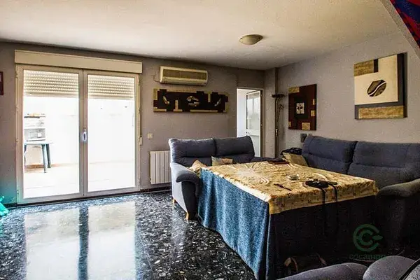 Casa en Armilla 3 Dormitorios 2 Baños Patio SemiSotano