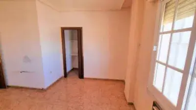 Piso en venta en Calle del Conde de Torreanaz