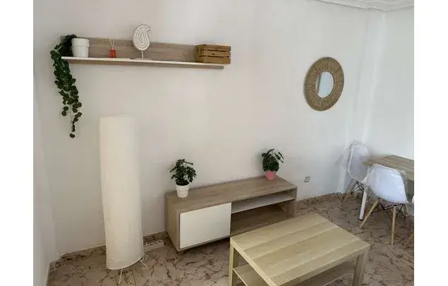 Alquiler Habitaciones 94m2 Linares 3 Dormitorios Amueblado
