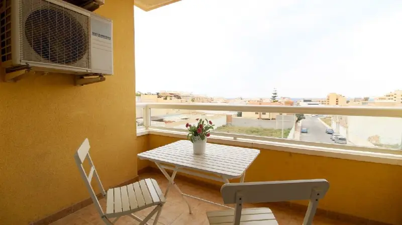 Venta Piso con Piscina Aguadulce Sur