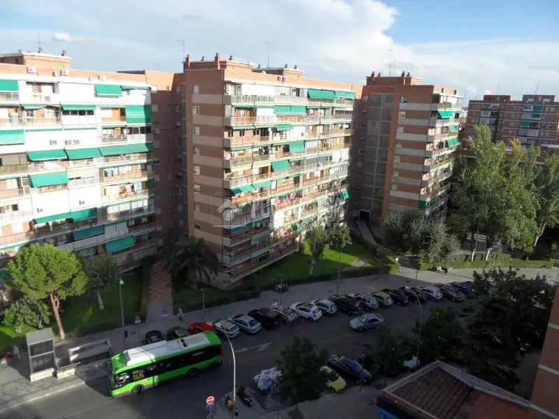 Piso en Venta Zarzaquemada 3 Dormitorios Terraza Reformado