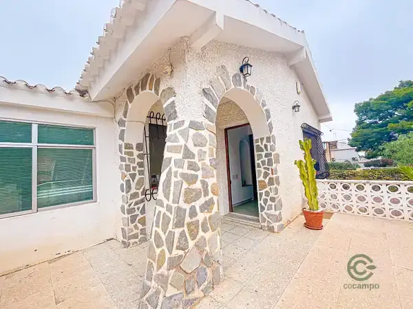 Villa en Los Balcones Torrevieja 120m2 con Gran Parcela