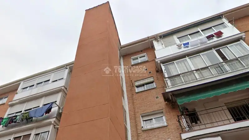 Piso en Madrid 60m2 2 dormitorios terraza inversores