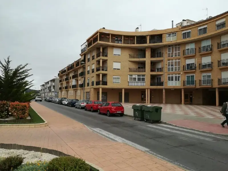 Venta Local Comercial Elda 303m2 Ref 2449