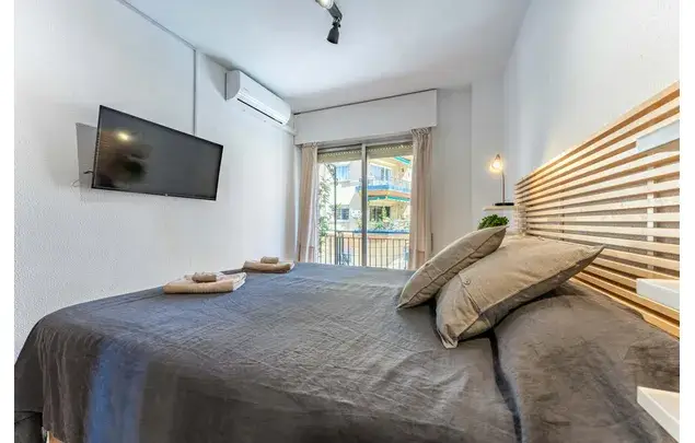 Alquiler Apartamento 4 Dormitorios 132m2 Malaga