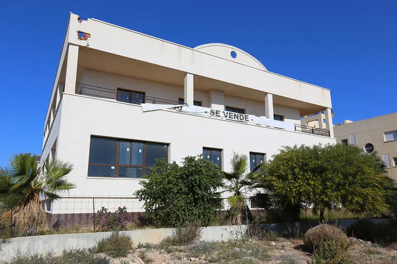 Local Comercial en Venta La Zenia Alicante