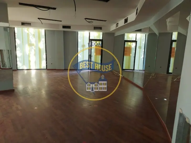 venta Local Comercial en Distrito 4, León (671178)- Globaliza