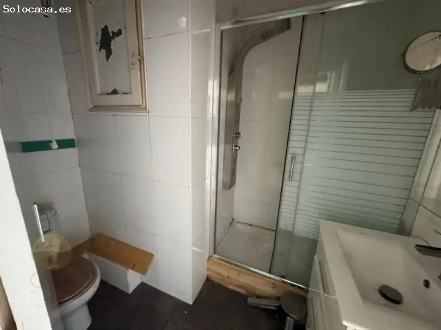 Ático Con Terraza En Edificio Industrial - Ideal Para Estudio, Oficina O