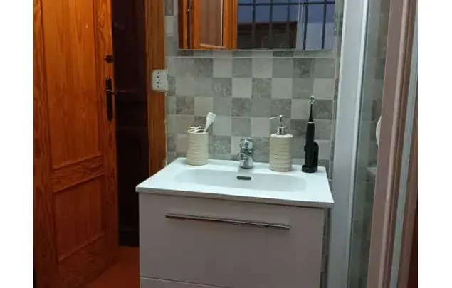 Alquiler Habitacion 68m2 Granada Piso Compartido
