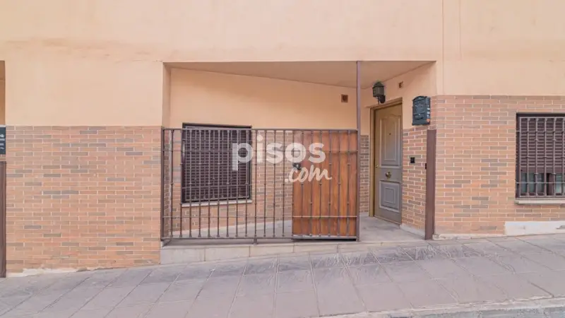 Piso Reformado en Monachil con Cochera y Trastero