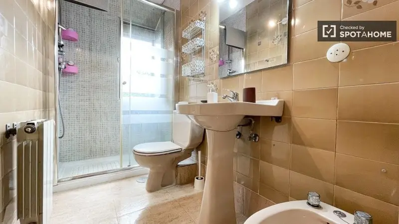 Apartamento 4 dormitorios 1 bao Madrid Spotahome