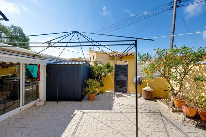 Villa de 4 dormitorios en venta en Torrevieja