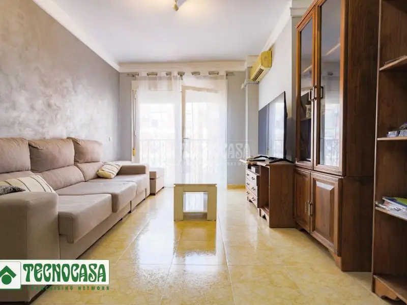 Piso en venta en Adra