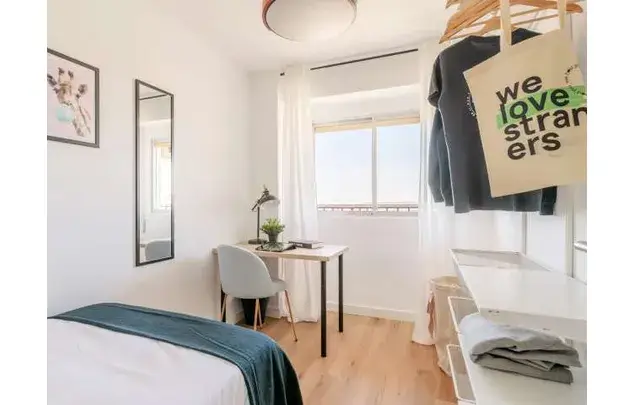 Habitacion en piso compartido Alicante
